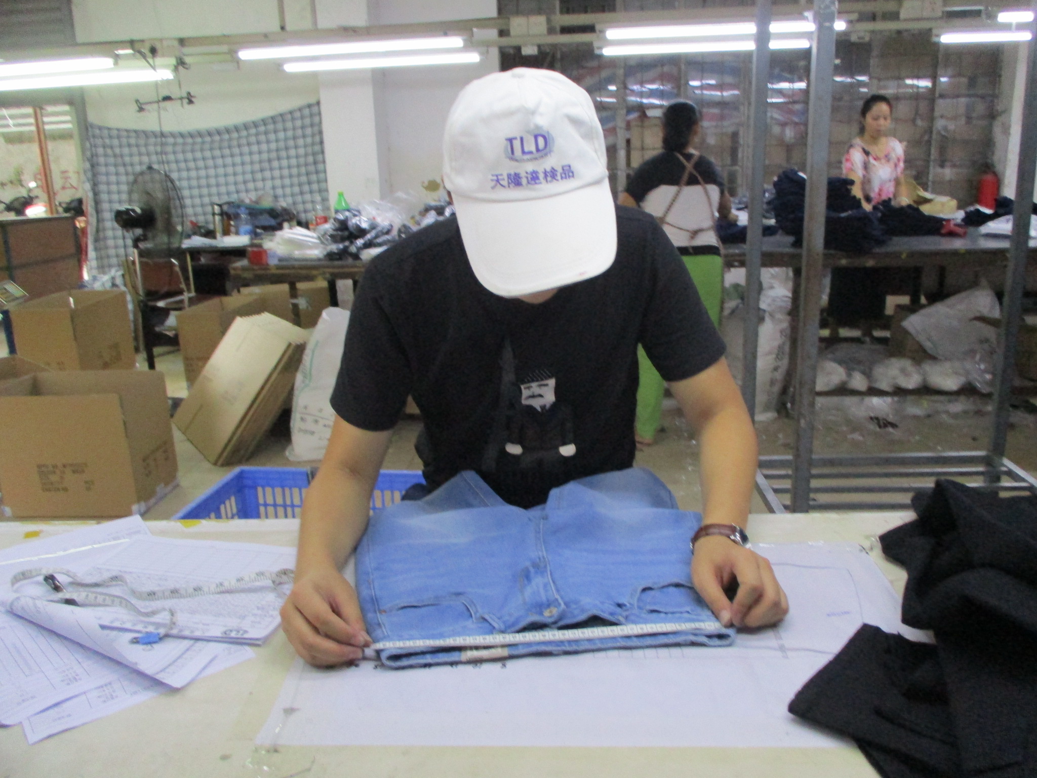 Sampling inspection of jeans